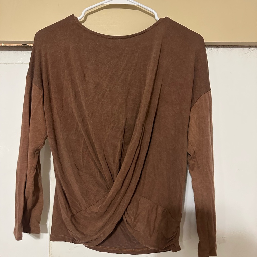 Paper moon sweater